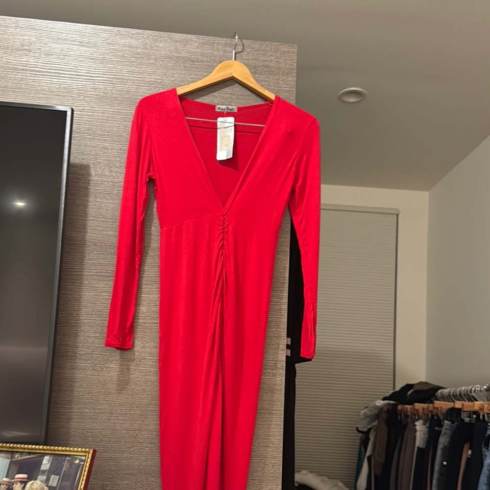 Elegant Red V-Neck Dress